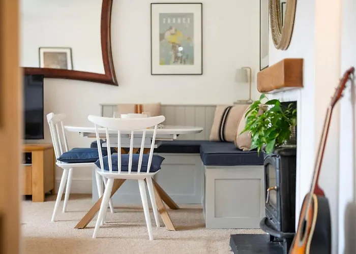 The Mews Flat, Near Clifton Suspension Bridge